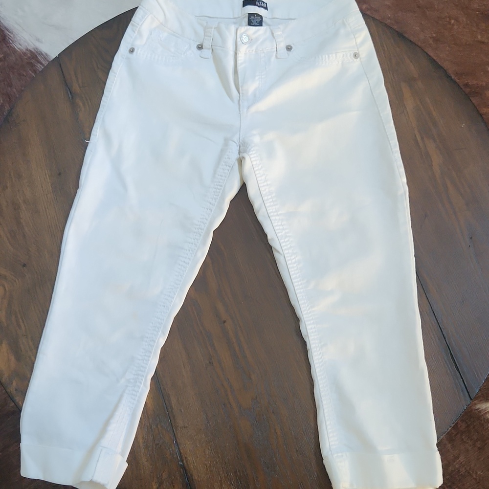 Women's Off White A.N.A Cropped Jeans - Picture 2 of 5